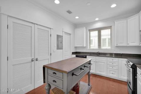341 Ahern Street #5, Atlantic Beach FL - photo 18 of 41