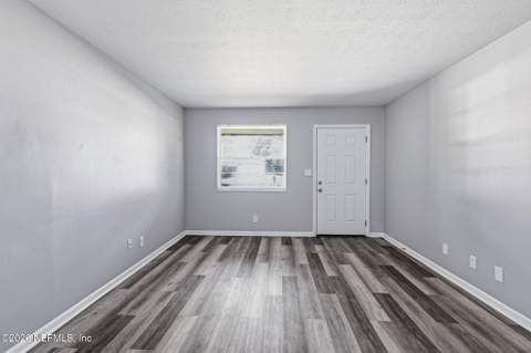 9430 Little John Road, Jacksonville FL - photo 11 of 66