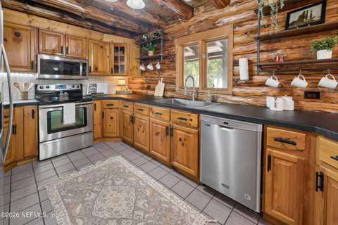 6747 SW 95th Street, Hampton FL - photo 15 of 61