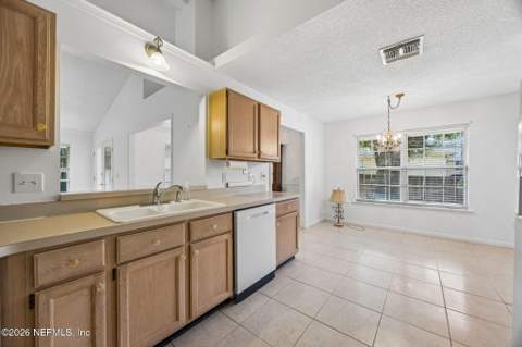 2113 Matefield Road, Jacksonville FL - photo 13 of 37