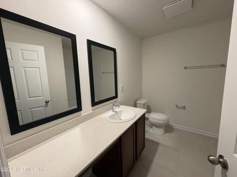 11315 Panther Lake Court, Jacksonville FL - photo 11 of 12
