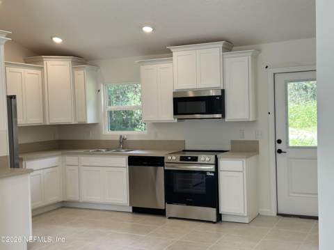 6414 Bowdoin Avenue, Keystone Heights FL - photo 8 of 19