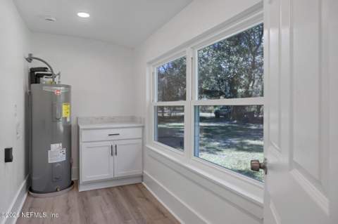 6141 Old Middleburg Road, Jacksonville FL - photo 19 of 39