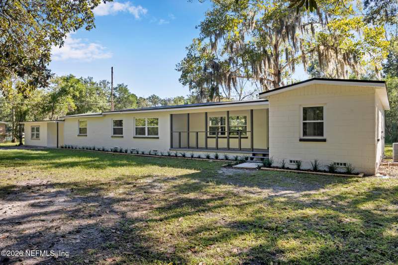4 bedroom Single Family Residence at 6141 Old Middleburg Road, Jacksonville Heights, Jacksonville — photo 2