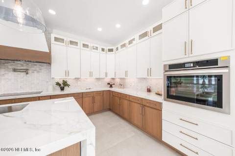 885 Bonita Road, Atlantic Beach FL - photo 6 of 52