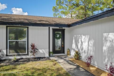 3164 Bee Street, Orange Park FL - photo 7 of 49