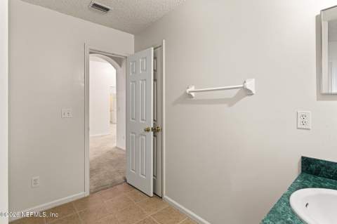 5935 Long Cove Drive, Jacksonville FL - photo 21 of 35