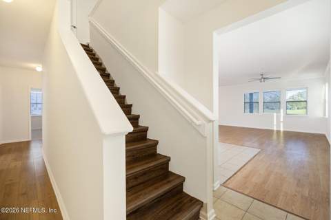 15989 Hutton Lane, Jacksonville FL - photo 9 of 43