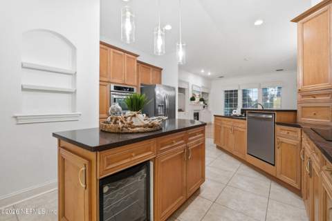 279 Barony Drive, Jacksonville FL - photo 14 of 67