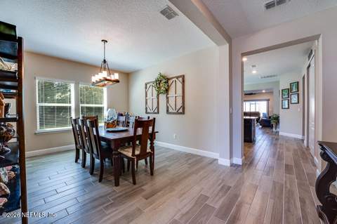 2720 Alexia Circle, Jacksonville FL - photo 7 of 46