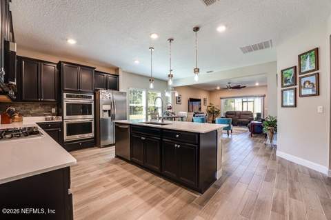 2720 Alexia Circle, Jacksonville FL - photo 11 of 46