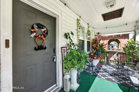 2971 Rosselle Street, Jacksonville FL - photo 6 of 30