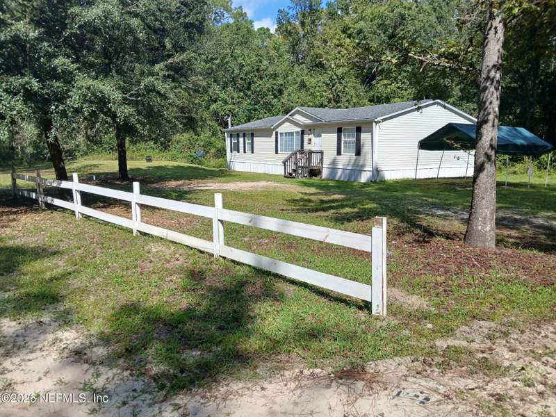 3 bedroom Mobile Home at 4146 Osceola Trail, Osceola Forest, Middleburg — photo 2