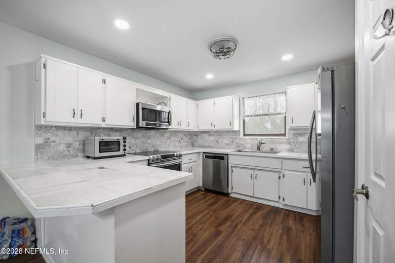 4 bedroom Single Family Residence at 4145 Appaloosa Road, Long Bay, Middleburg — photo 5