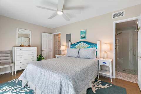 210 Margaret Street, Neptune Beach FL - photo 11 of 32