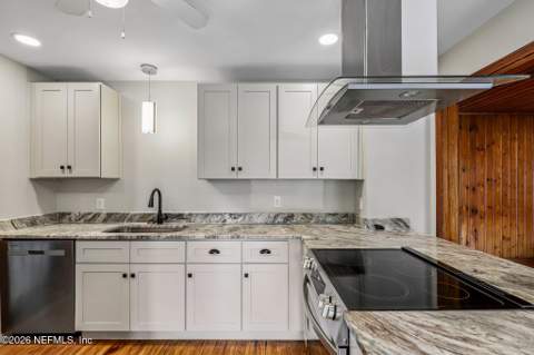 719 Cherokee Street, Jacksonville FL - photo 12 of 25
