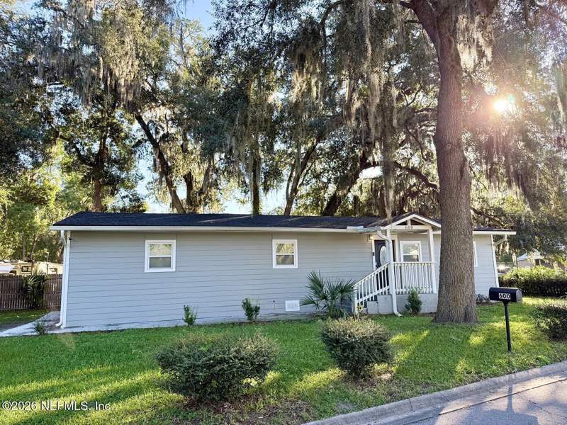 3 bedroom Manufactured Home at 600 Lemon Street, Green Cove, Green Cove Springs — photo 2