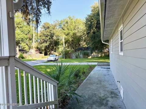 600 Lemon Street, Green Cove Springs FL - photo 10 of 34