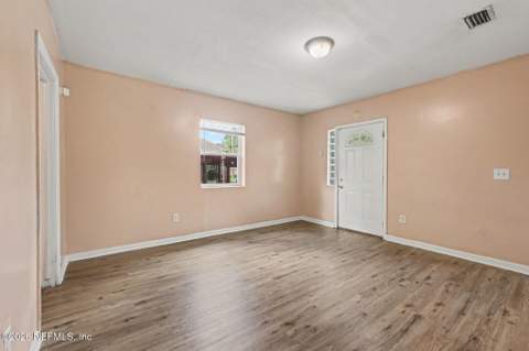 1534 W 13th Street, Jacksonville FL - photo 7 of 28