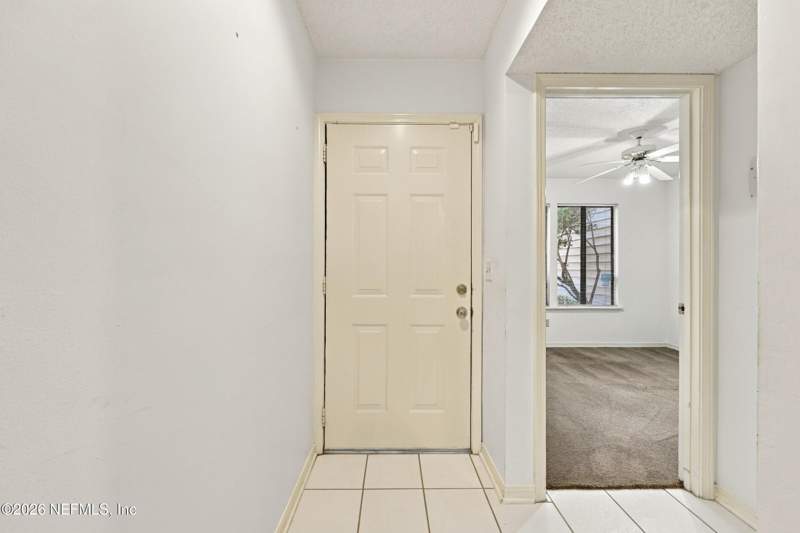 2 bedroom Townhouse at 4166 Rollingwood Court, Raintree, Jacksonville — photo 5