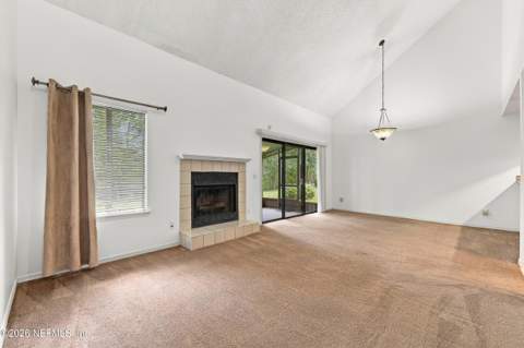 4166 Rollingwood Court, Jacksonville FL - photo 7 of 43