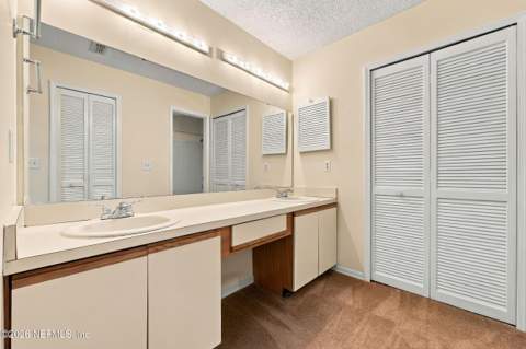 4166 Rollingwood Court, Jacksonville FL - photo 20 of 43