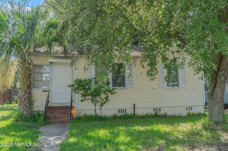 2 bedroom Single Family Residence at 1162 W 13th Street, Durkeeville, Jacksonville — photo 2