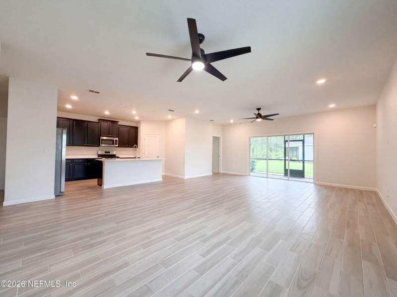 3 bedroom Single Family Residence at 75404 Hideaway Court, Tributary, Yulee — photo 2