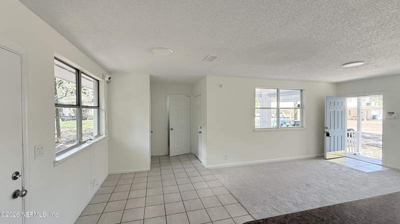3 bedroom Single Family Residence at 9256 5th Avenue, Armstrong Riverview, Jacksonville — photo 4