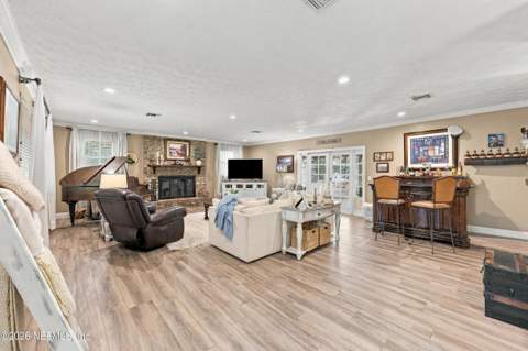 12846 Wanda Lane, Jacksonville FL - photo 11 of 69