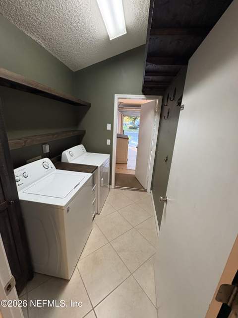 9639 Bent Oak Court, Jacksonville FL - photo 10 of 30