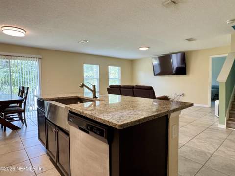 3024 Sheer Bliss Way, Orange Park FL - photo 9 of 24