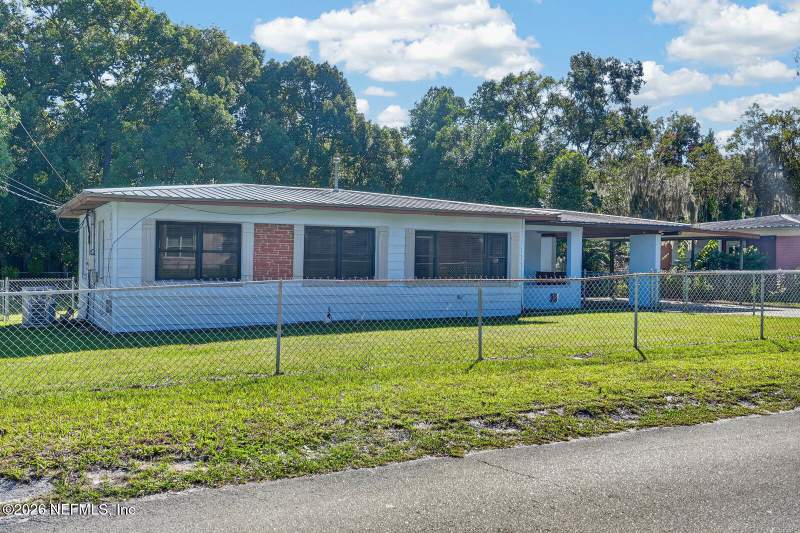 3 bedroom Single Family Residence at 211 Fern Street, Not Validd, Palatka — photo 4