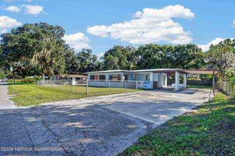 211 Fern Street, Palatka FL - photo 8 of 47