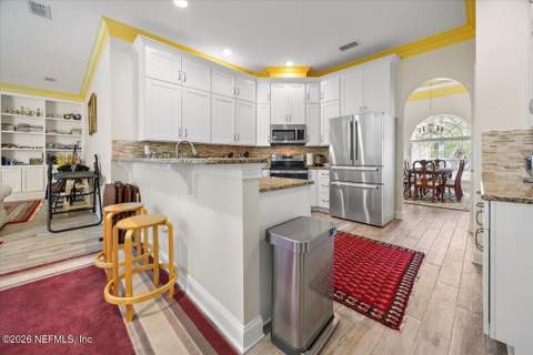 1312 Windsor Harbor Drive, Jacksonville FL - photo 9 of 31