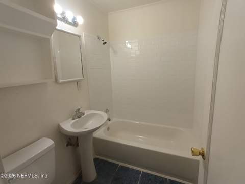 2737 Cherrywood Road, Jacksonville FL - photo 21 of 24