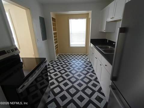 2737 Cherrywood Road, Jacksonville FL - photo 11 of 24