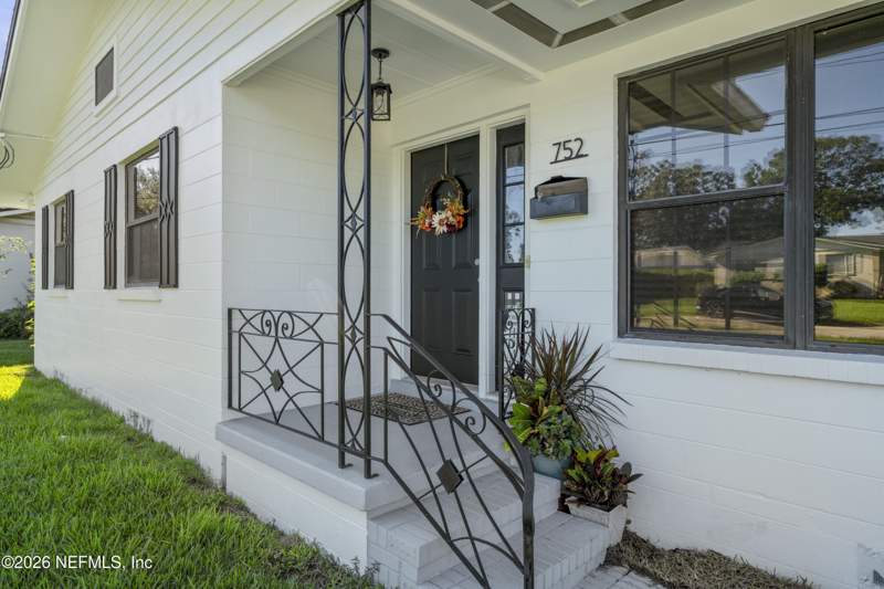 3 bedroom Single Family Residence at 752 Acapulco Road, Holiday Hill, Jacksonville — photo 2