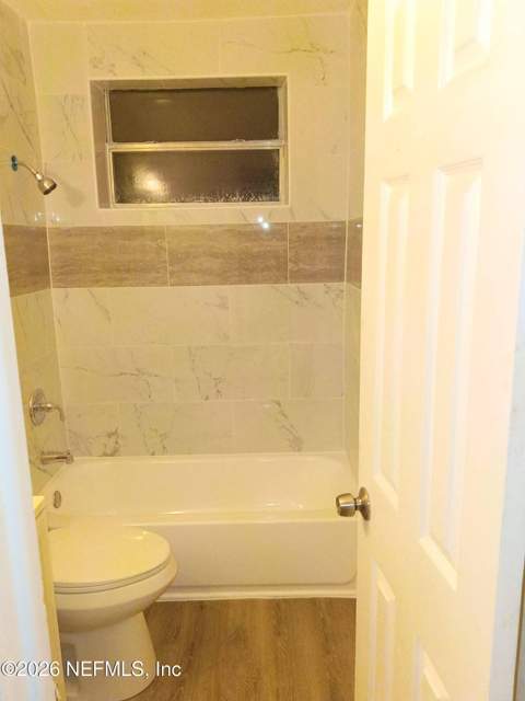 7960 Hare Avenue, Jacksonville FL - photo 6 of 15