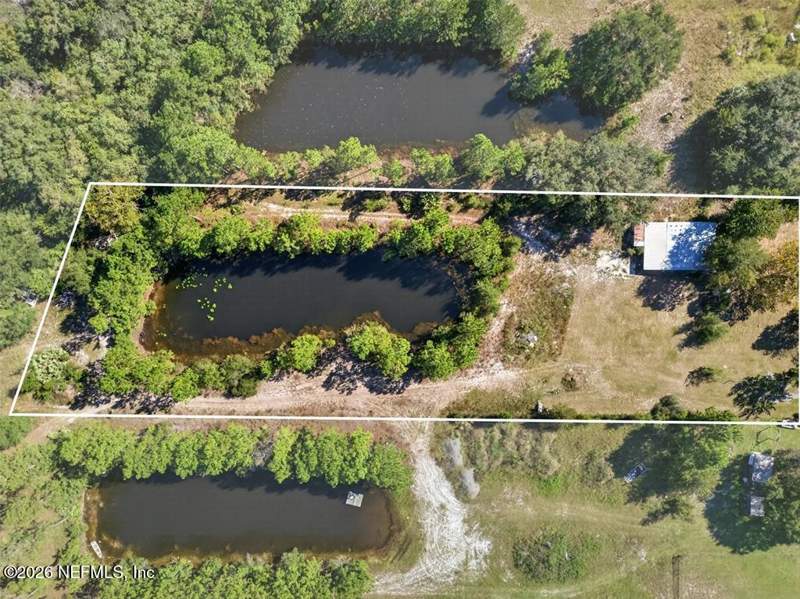 5 bedroom Single Family Residence at 85502 N Harts Road, Yulee, Yulee — photo 5