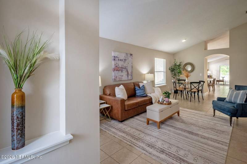 5 bedroom Single Family Residence at 1097 Moosehead Drive, Cannons Point, Orange Park — photo 2