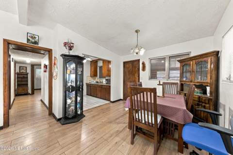 10259 Agave Road, Jacksonville FL - photo 9 of 26