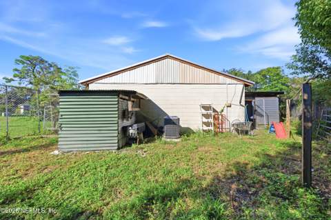 7451 La Ventura Drive, Jacksonville FL - photo 9 of 9
