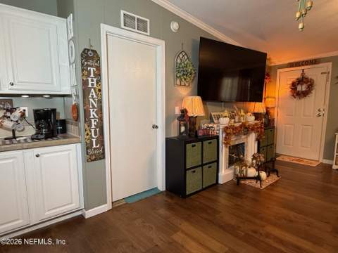 6035 Oak Leaf Road, Keystone Heights FL - photo 6 of 44