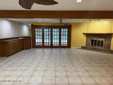 10125 Scott Mill Road, Jacksonville FL - photo 7 of 70