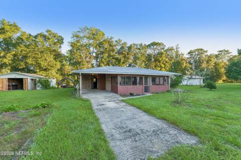 1078 Merrimac Avenue, Green Cove Springs FL - photo 11 of 72