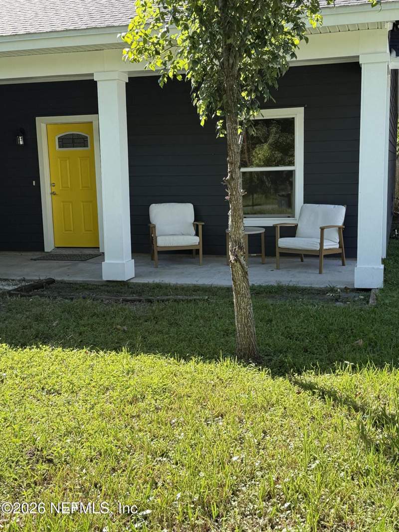 4 bedroom Single Family Residence at 658 Chestnut Street, Edmondsons Pinedale, Jacksonville — photo 2