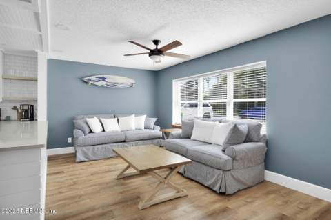 1413 4th Street, Jacksonville Beach FL - photo 8 of 37