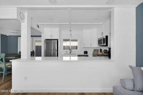 1413 4th Street, Jacksonville Beach FL - photo 12 of 37
