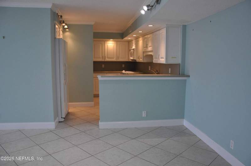 2 bedroom Condominium at 1601 Ocean Drive #508, Seascape Condo, Jacksonville Beach — photo 3